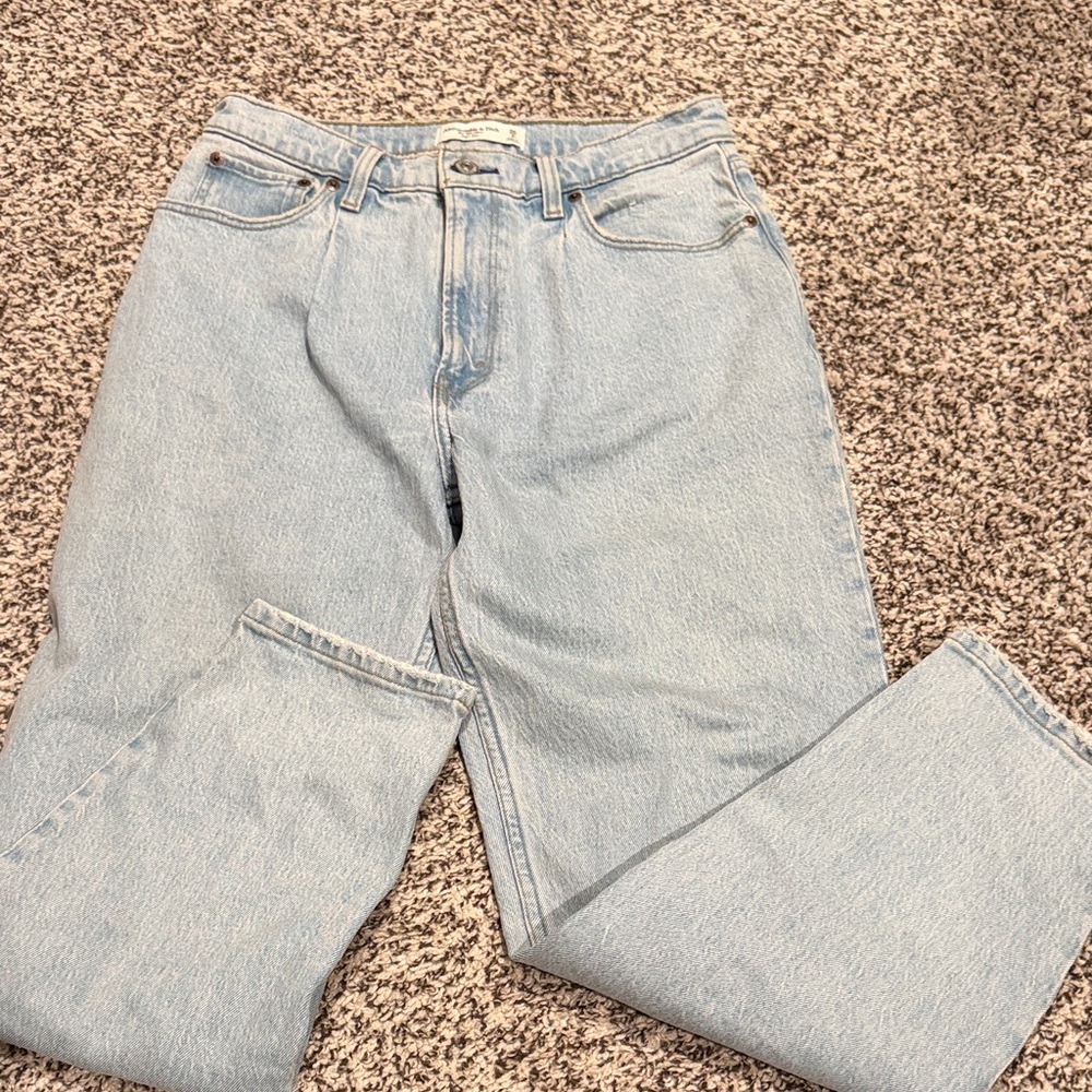 Abercrombie jeans